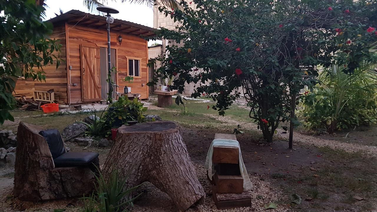 Casa Ricky'S Hostel Orange Walk Town ภายนอก รูปภาพ